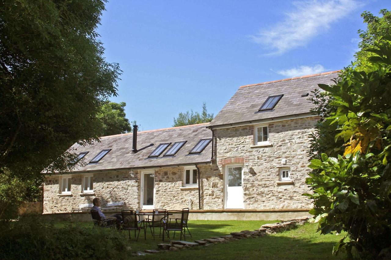 Ewebarn Villa Penffordd Esterno foto