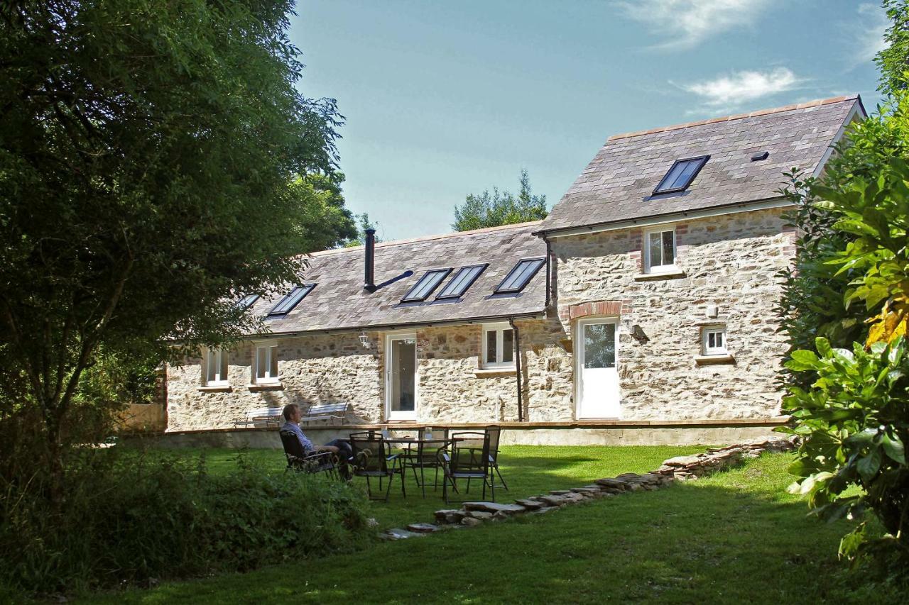 Ewebarn Villa Penffordd Esterno foto