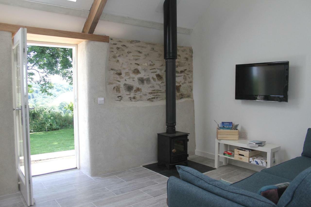 Ewebarn Villa Penffordd Esterno foto