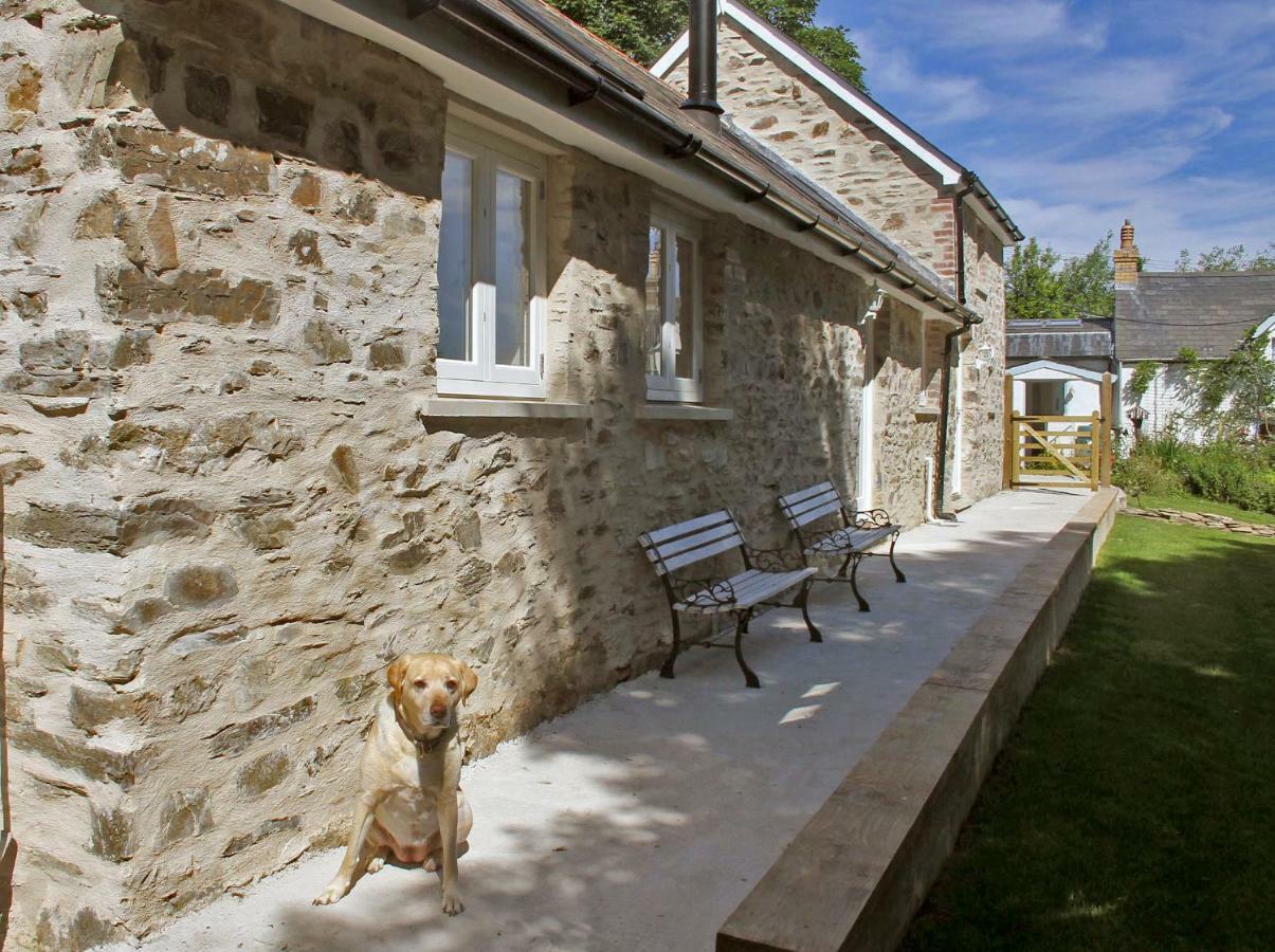 Ewebarn Villa Penffordd Esterno foto